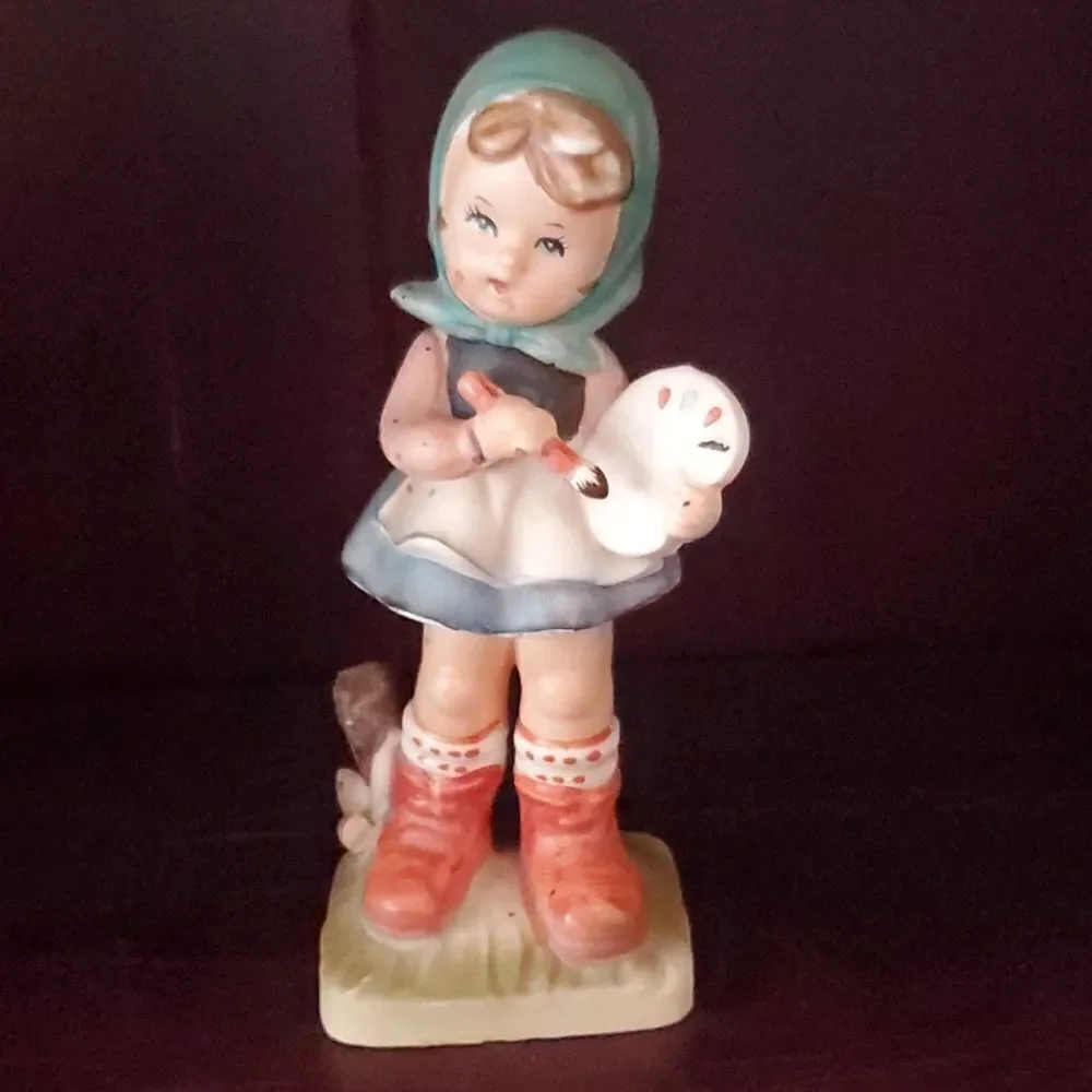 Rossini Girl Artist Porcelain Figurine Japan